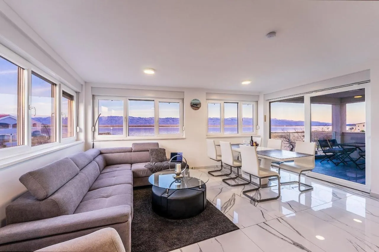 Apartment Losacker Vir Croatia
